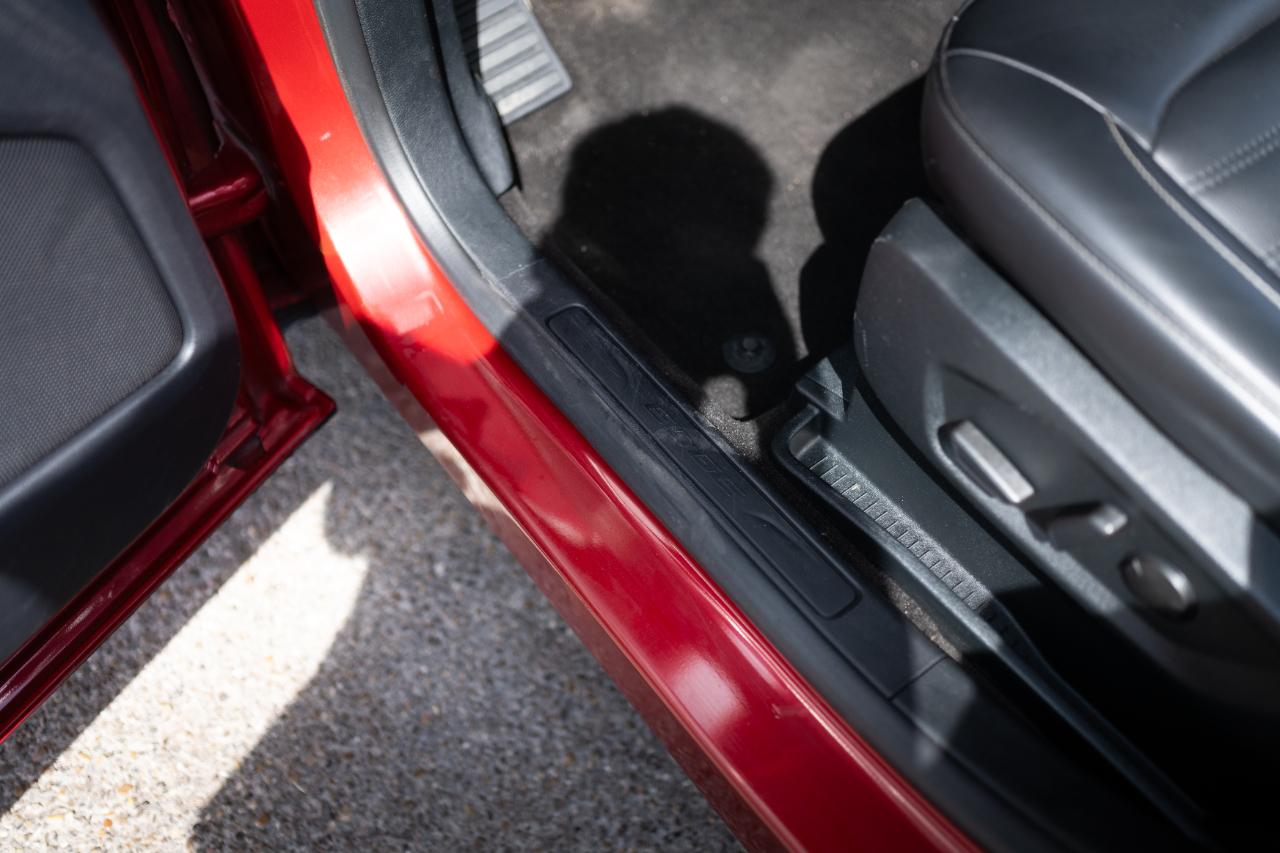 Ford Edge photo 13