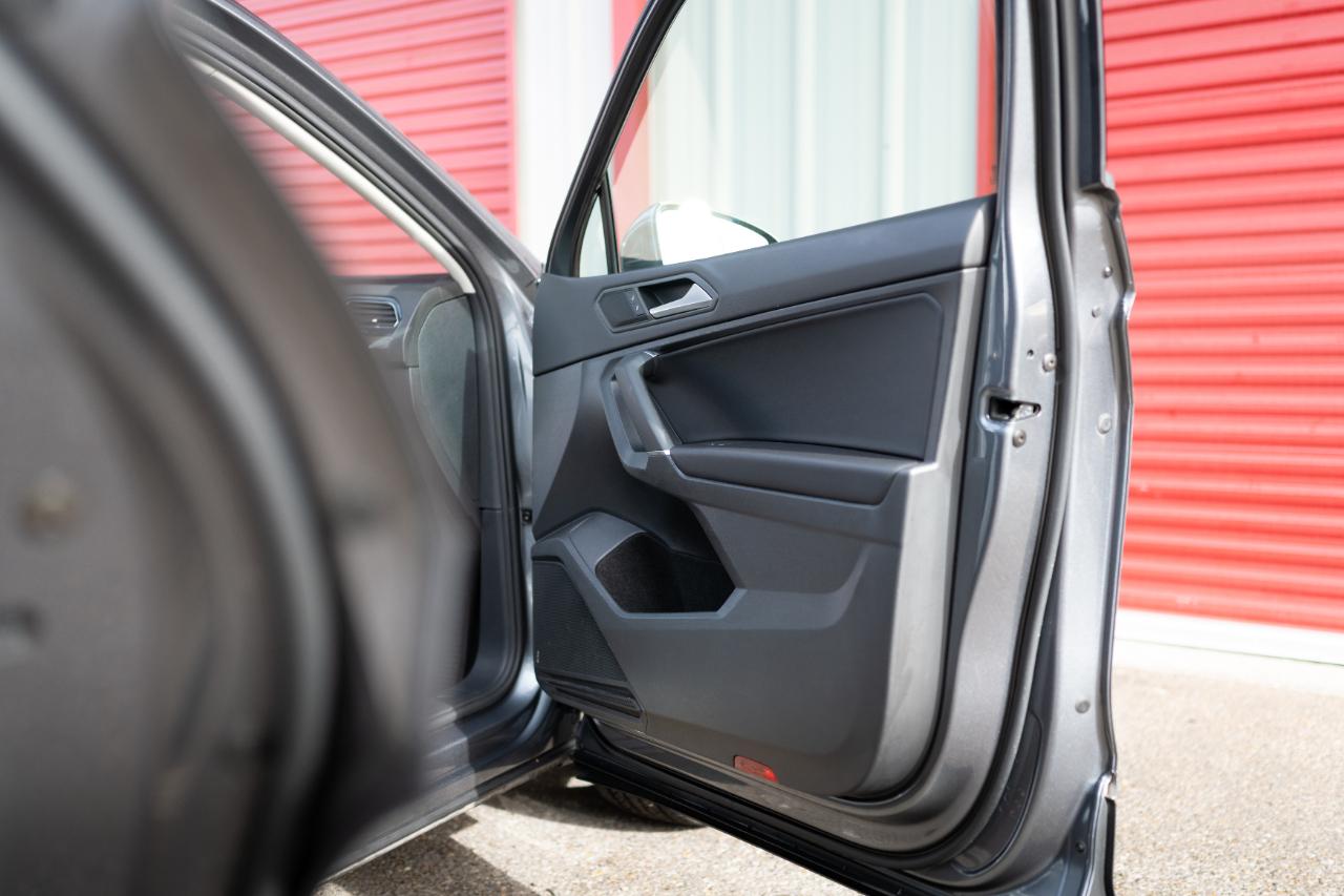 Volkswagen Tiguan photo 18