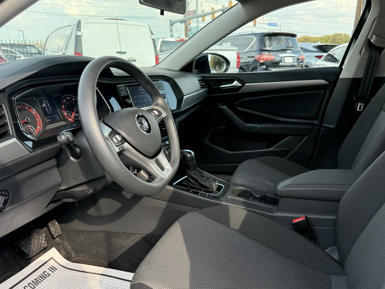 Volkswagen Jetta photo 10