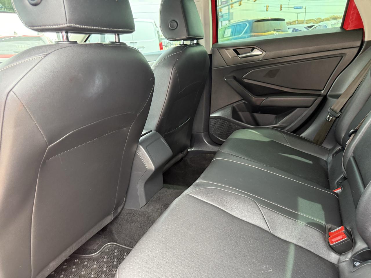 Volkswagen Jetta photo 16