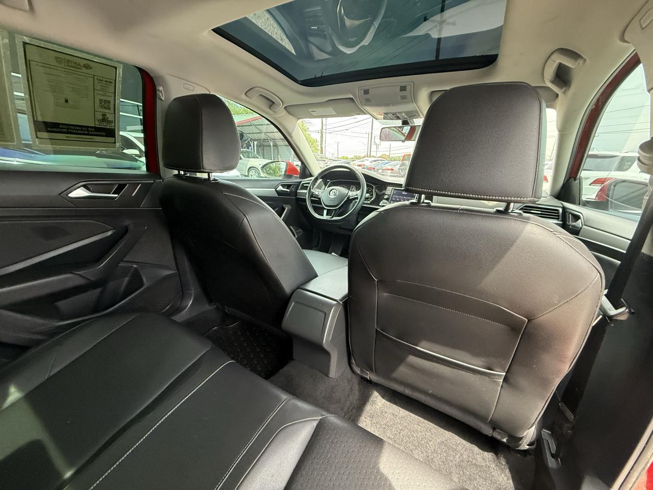 Volkswagen Jetta photo 17