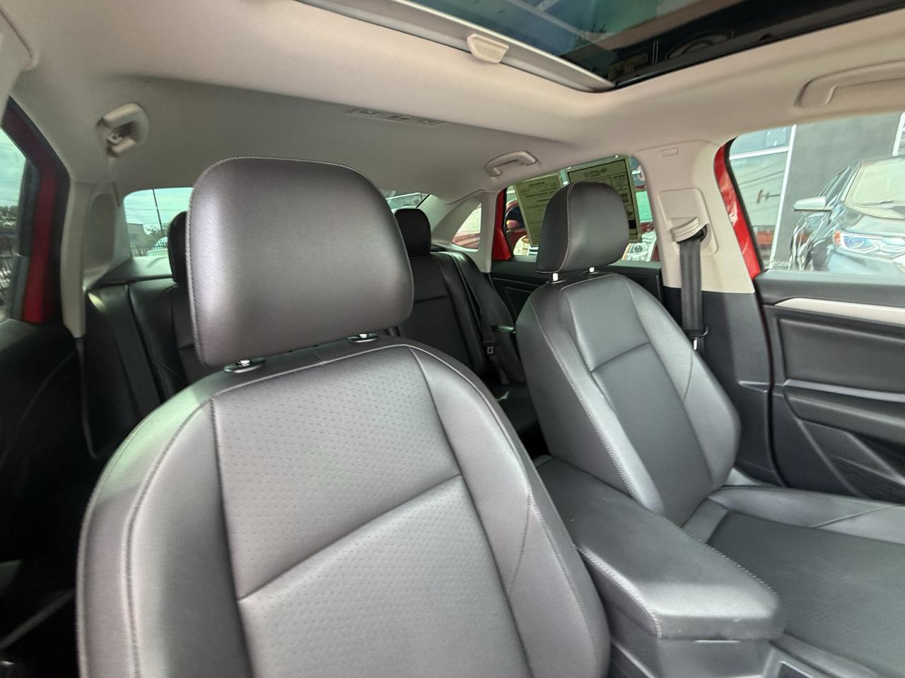 Volkswagen Jetta photo 19
