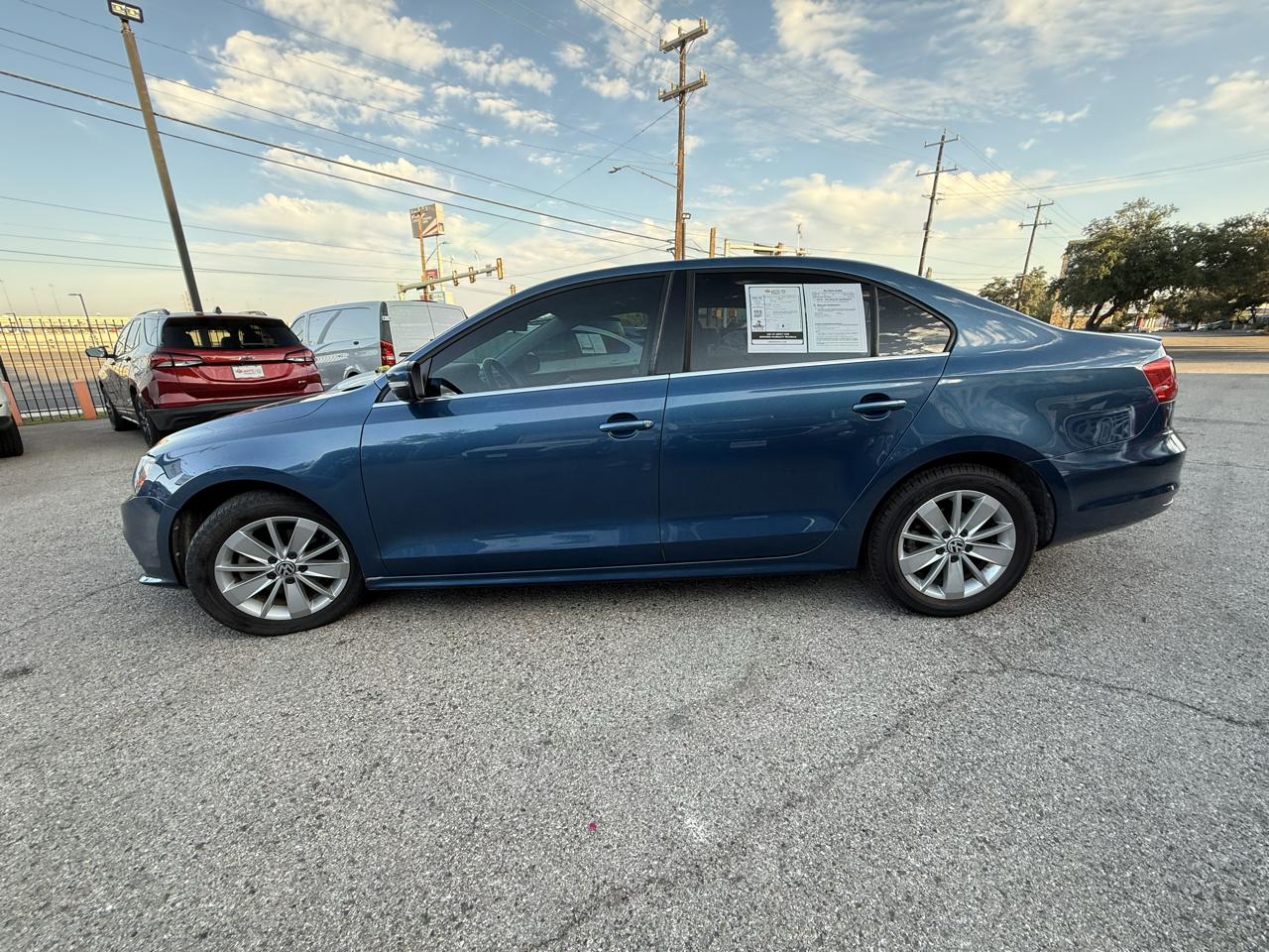 Volkswagen Jetta photo 6