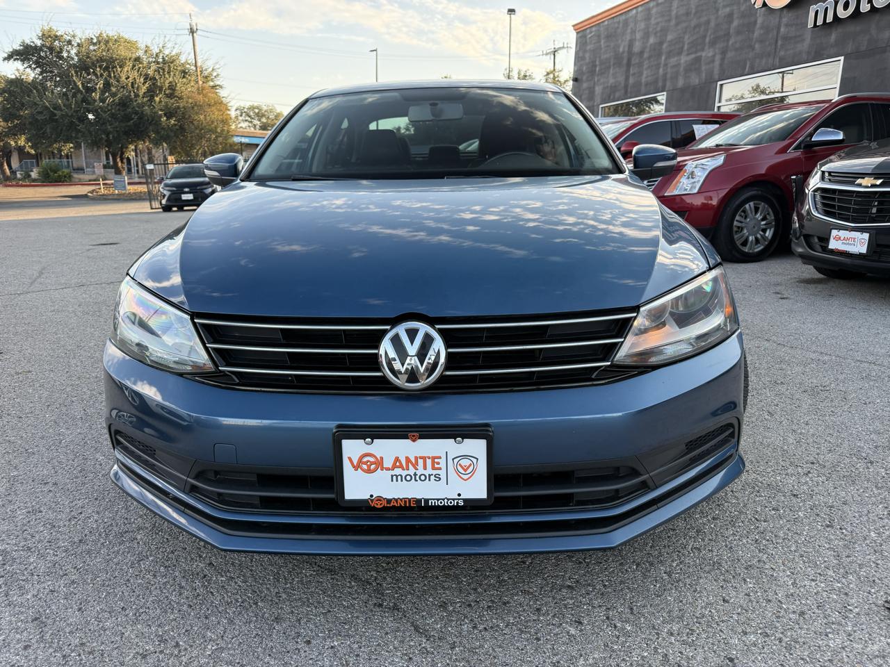 Volkswagen Jetta photo 8