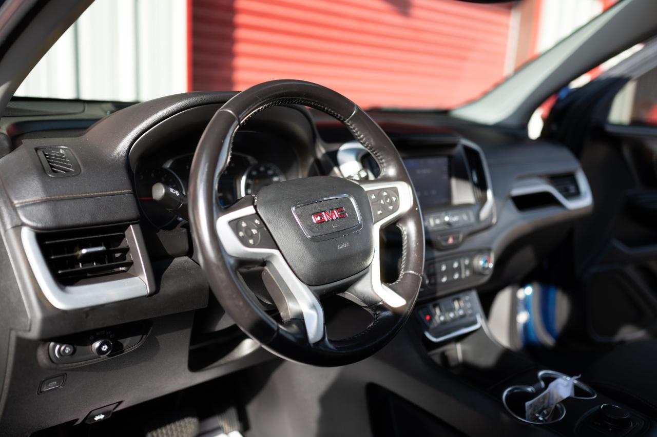 GMC Terrain photo 9
