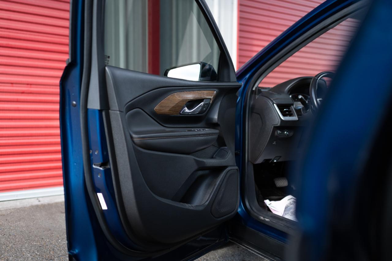 GMC Terrain photo 11