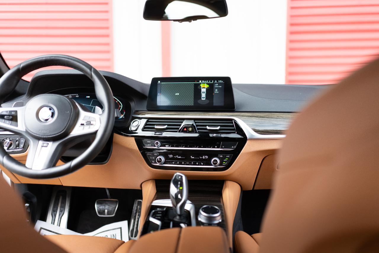 BMW 5 Series 530i Sedan 2020