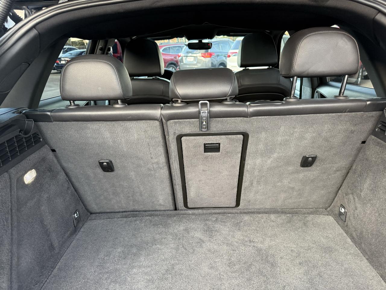 Audi Q3 photo 17