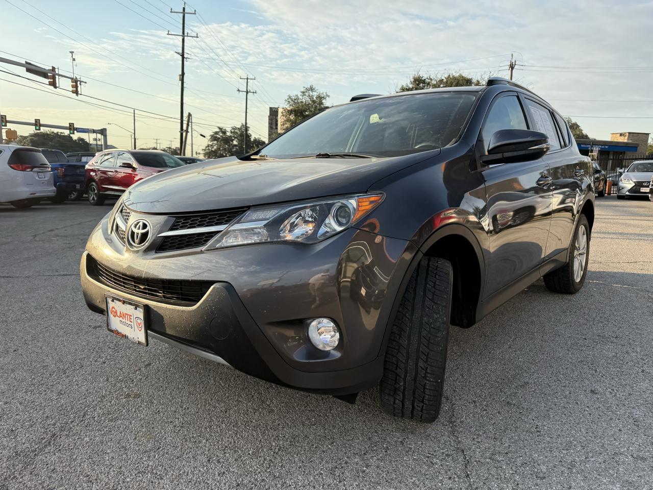 Toyota RAV4 photo 7