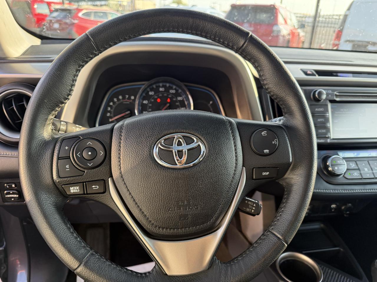 Toyota RAV4 photo 11