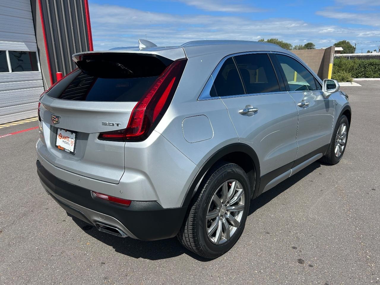 Cadillac XT4 AWD 4dr Premium Luxury 2019