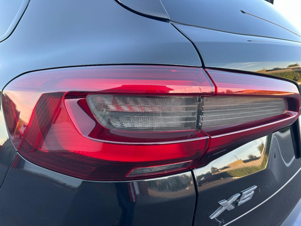 BMW X5 photo 21