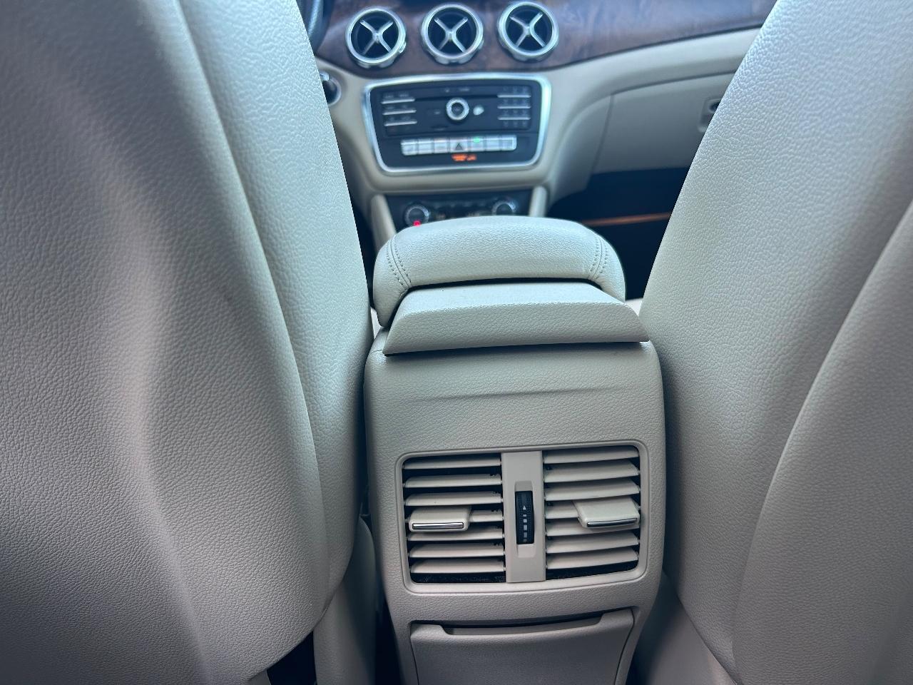 Mercedes-Benz GLA GLA 250 SUV 2019