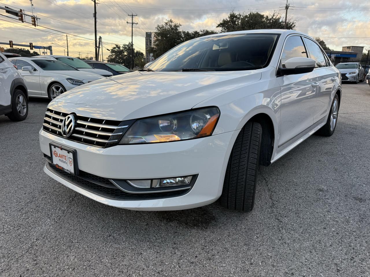 Volkswagen Passat 4dr Sdn 2.0L Manual TDI SE 2015