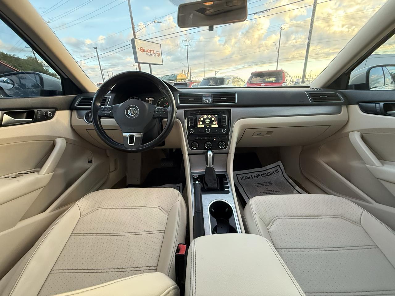 Volkswagen Passat 4dr Sdn 2.0L Manual TDI SE 2015