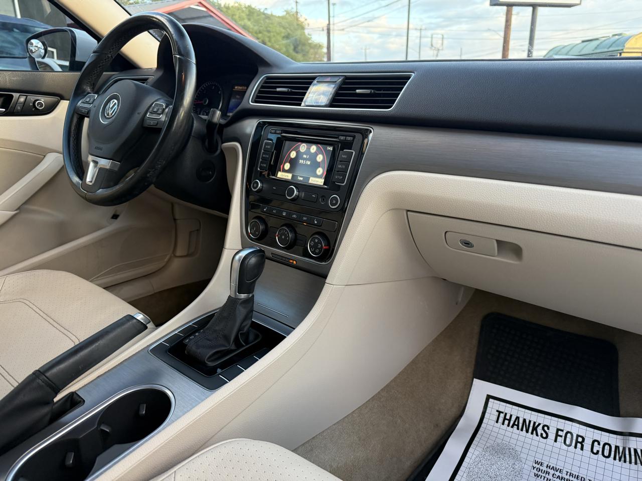 Volkswagen Passat 4dr Sdn 2.0L Manual TDI SE 2015