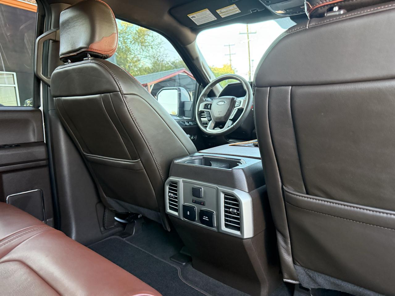 Ford F-150 SuperCrew 150" King Ranch 4WD 2019