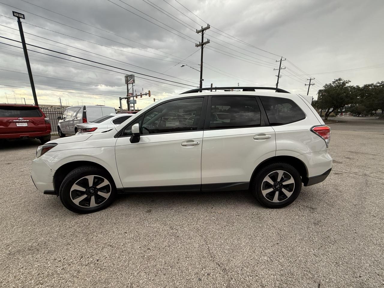 Subaru Forester 2.5i Premium CVT 2017