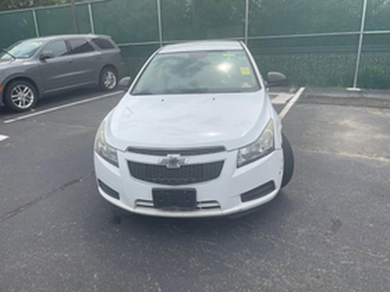 Chevrolet Cruze LS Auto 2013