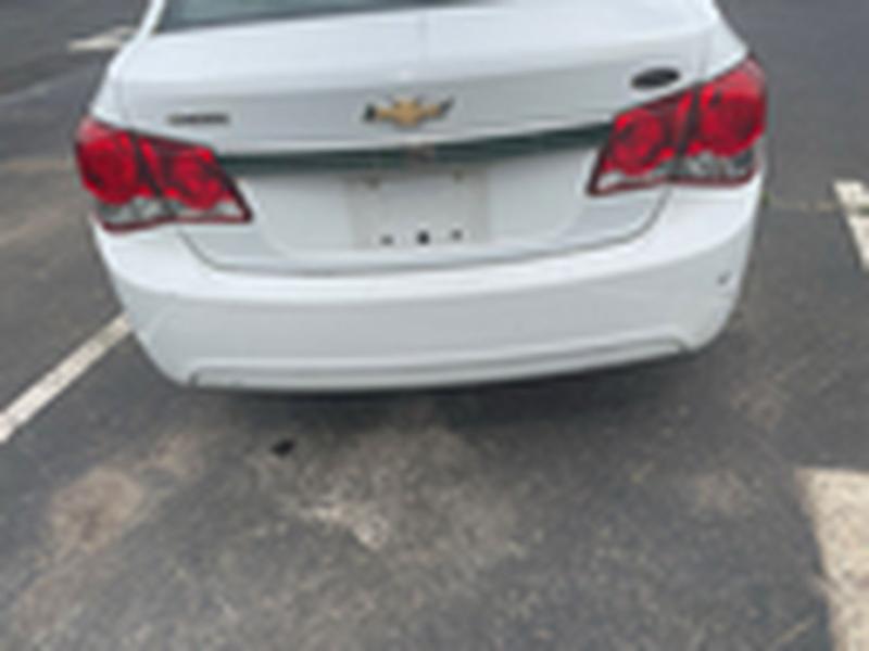 Chevrolet Cruze LS Auto 2013