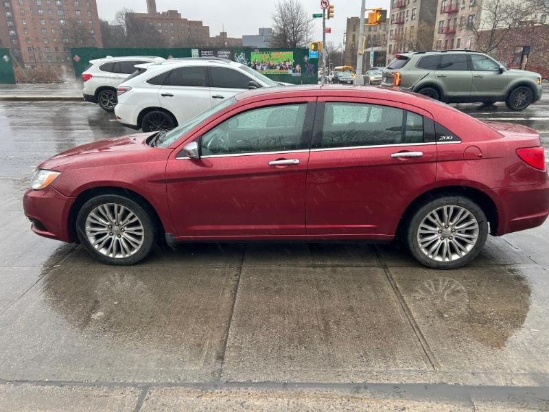 Chrysler 200 Limited 2013