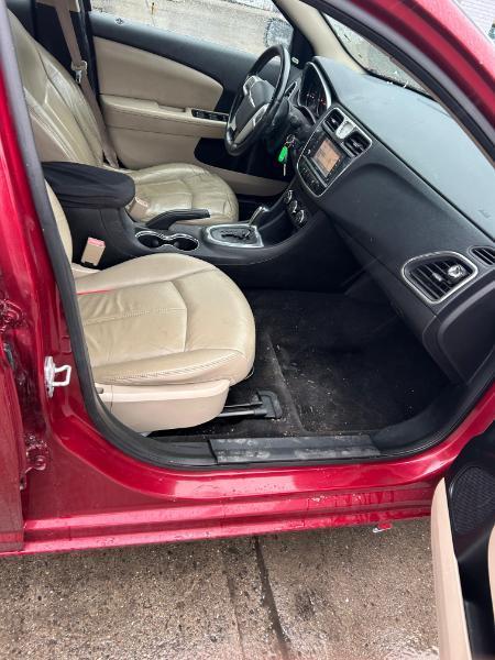 Chrysler 200 Limited 2013