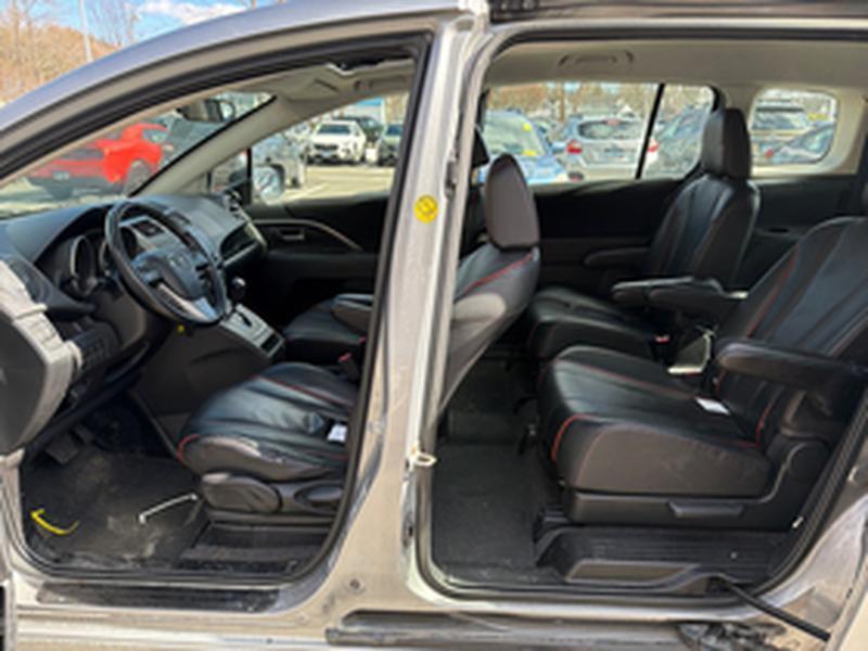 Mazda MAZDA5 Grand Touring 2012