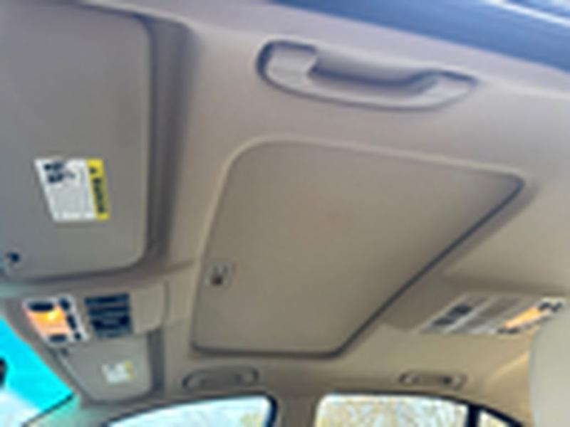 BMW 5-Series 528xi 2009