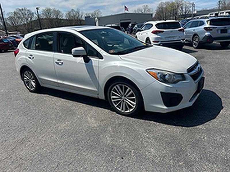 Subaru Impreza Premium Plus 5-Door+S/R 2013