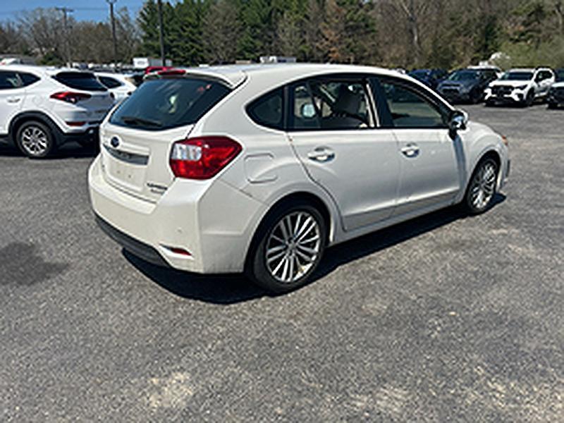 Subaru Impreza Premium Plus 5-Door+S/R 2013