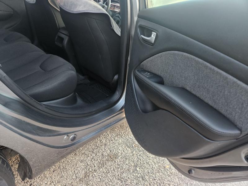 Dodge Dart SE 2013