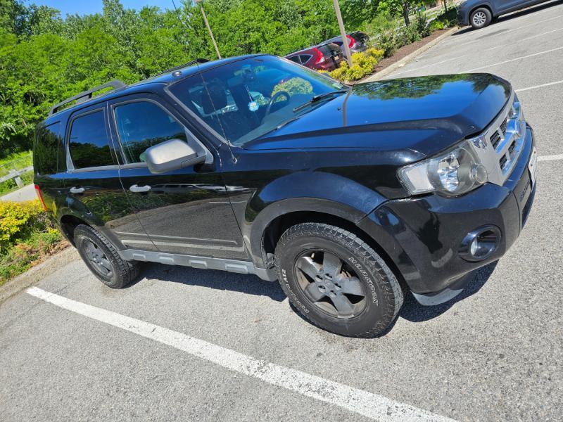 Ford Escape XLT 4WD 2012