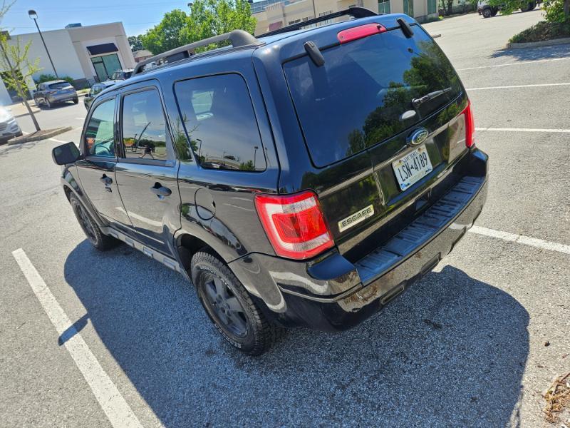 Ford Escape XLT 4WD 2012