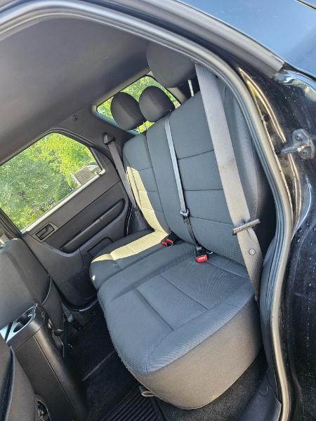 Ford Escape XLT 4WD 2012