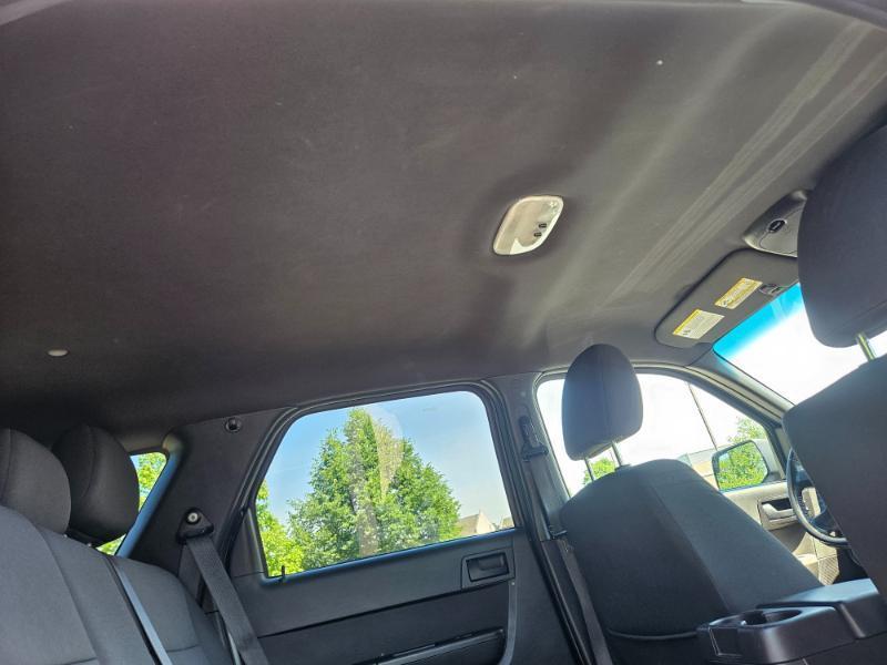 Ford Escape XLT 4WD 2012