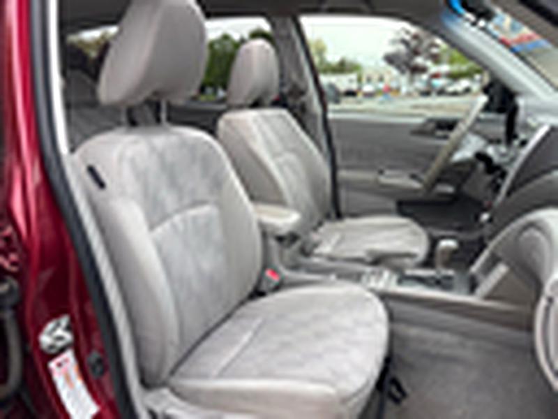 Subaru Forester 2.5X Premium 2010