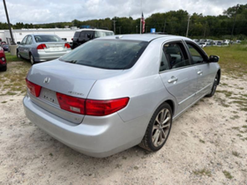 Honda Accord EX-L Sedan AT with XM Radio 2005