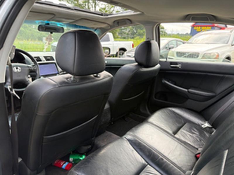 Honda Accord EX-L Sedan AT with XM Radio 2005