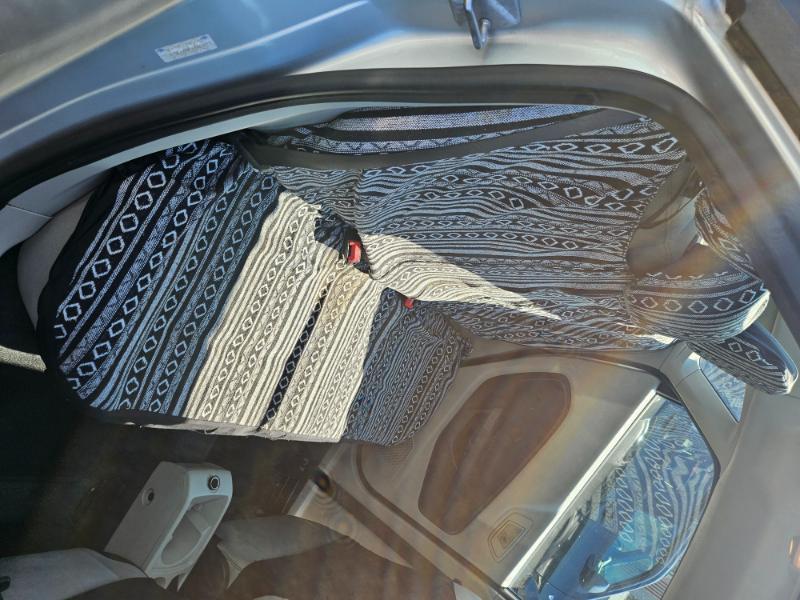 Ford Fiesta SE Sedan 2012