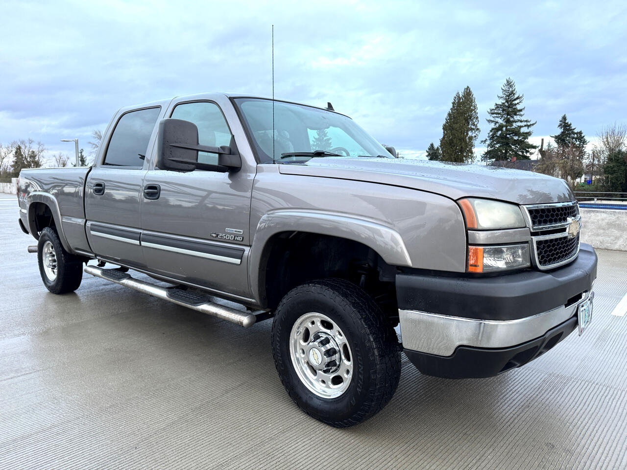 Chevrolet Silverado Classic 2500HD LT1 Crew Cab 4WD 2007