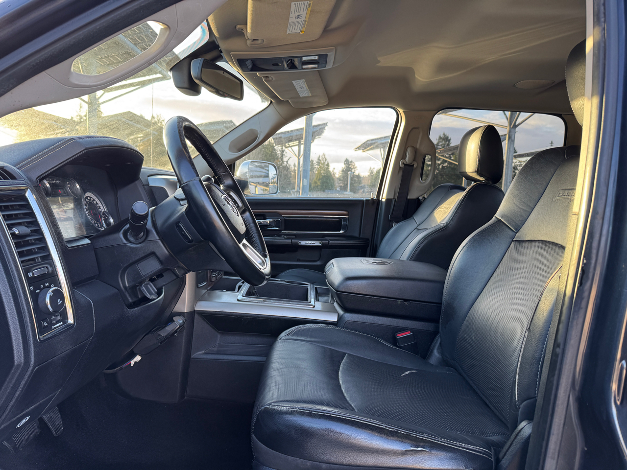 RAM 3500 Laramie Crew Cab LWB 4WD DRW 2013