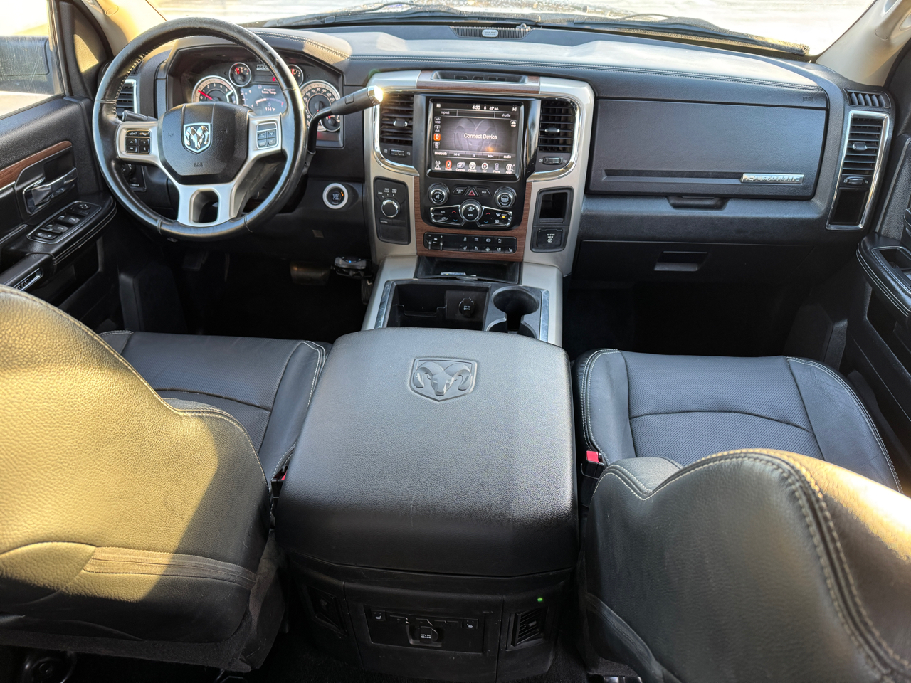 RAM 3500 Laramie Crew Cab LWB 4WD DRW 2013