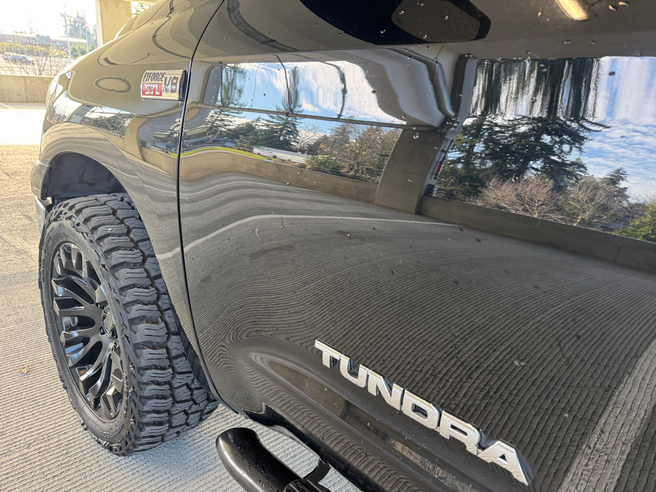 Toyota Tundra SR5 CrewMax 5.7L 4WD 2008