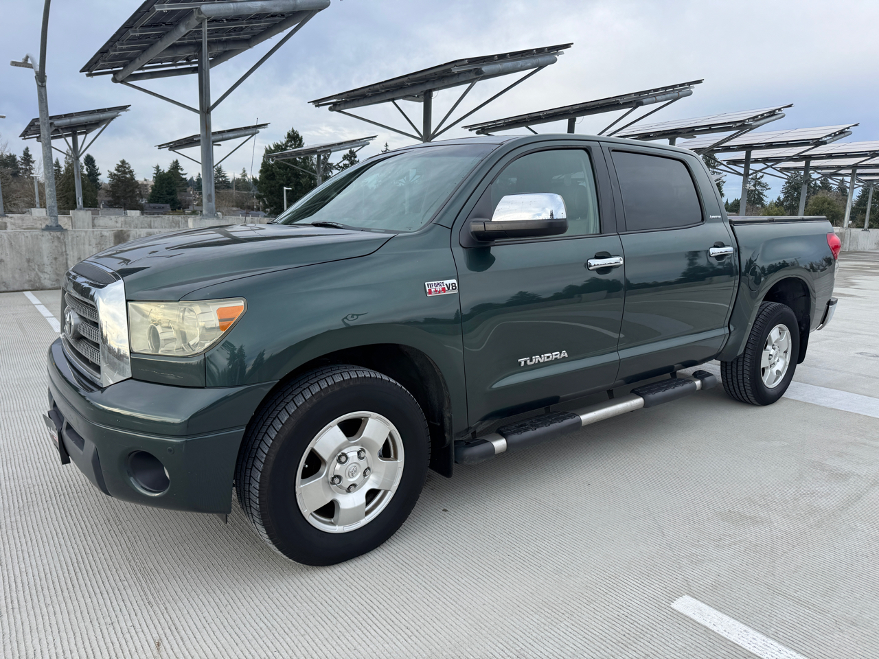 Toyota Tundra Limited CrewMax 5.7L 4WD 2008