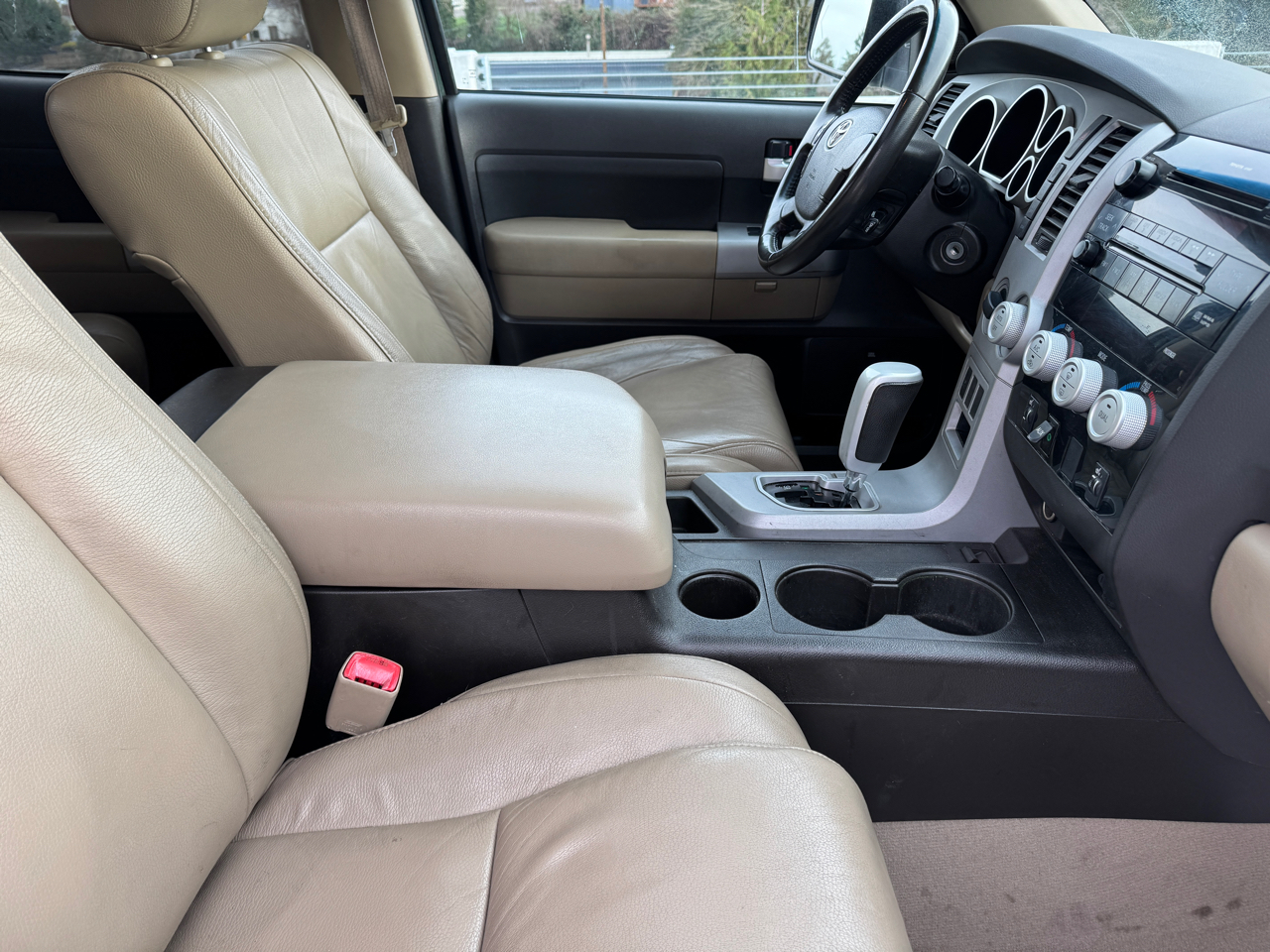 Toyota Tundra Limited CrewMax 5.7L 4WD 2008