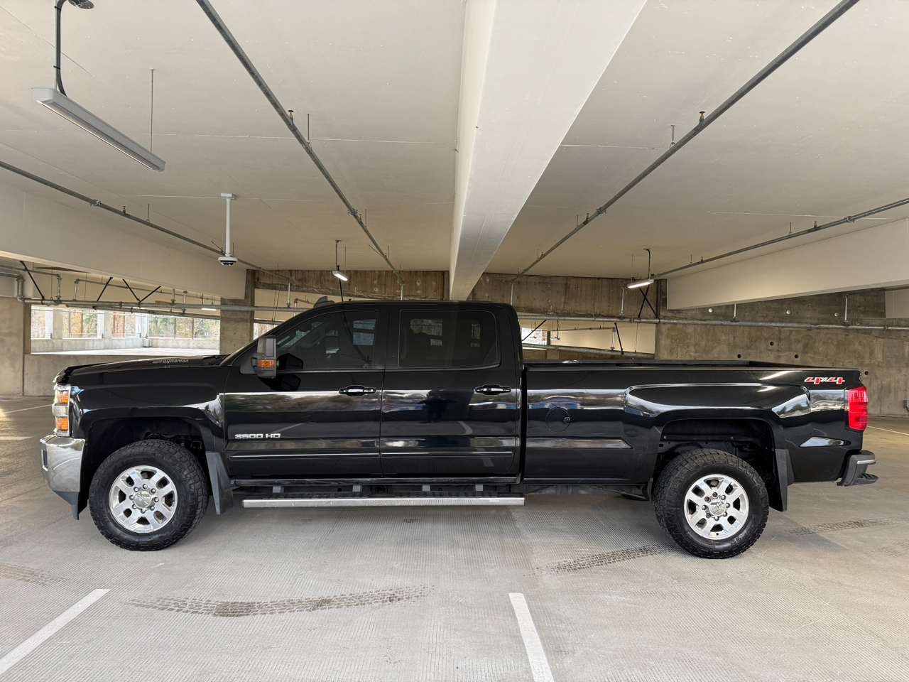 Chevrolet Silverado 3500HD LT Crew Cab 4WD 2015