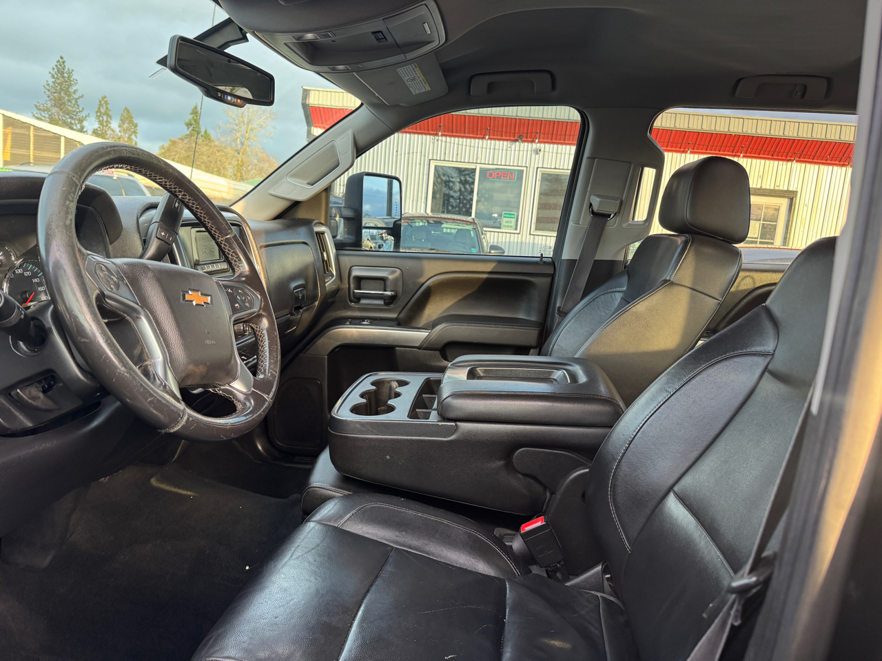 Chevrolet Silverado 3500HD LT Crew Cab 4WD 2015