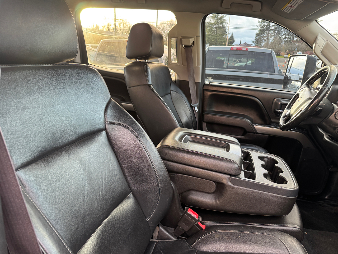 Chevrolet Silverado 3500HD LT Crew Cab 4WD 2015