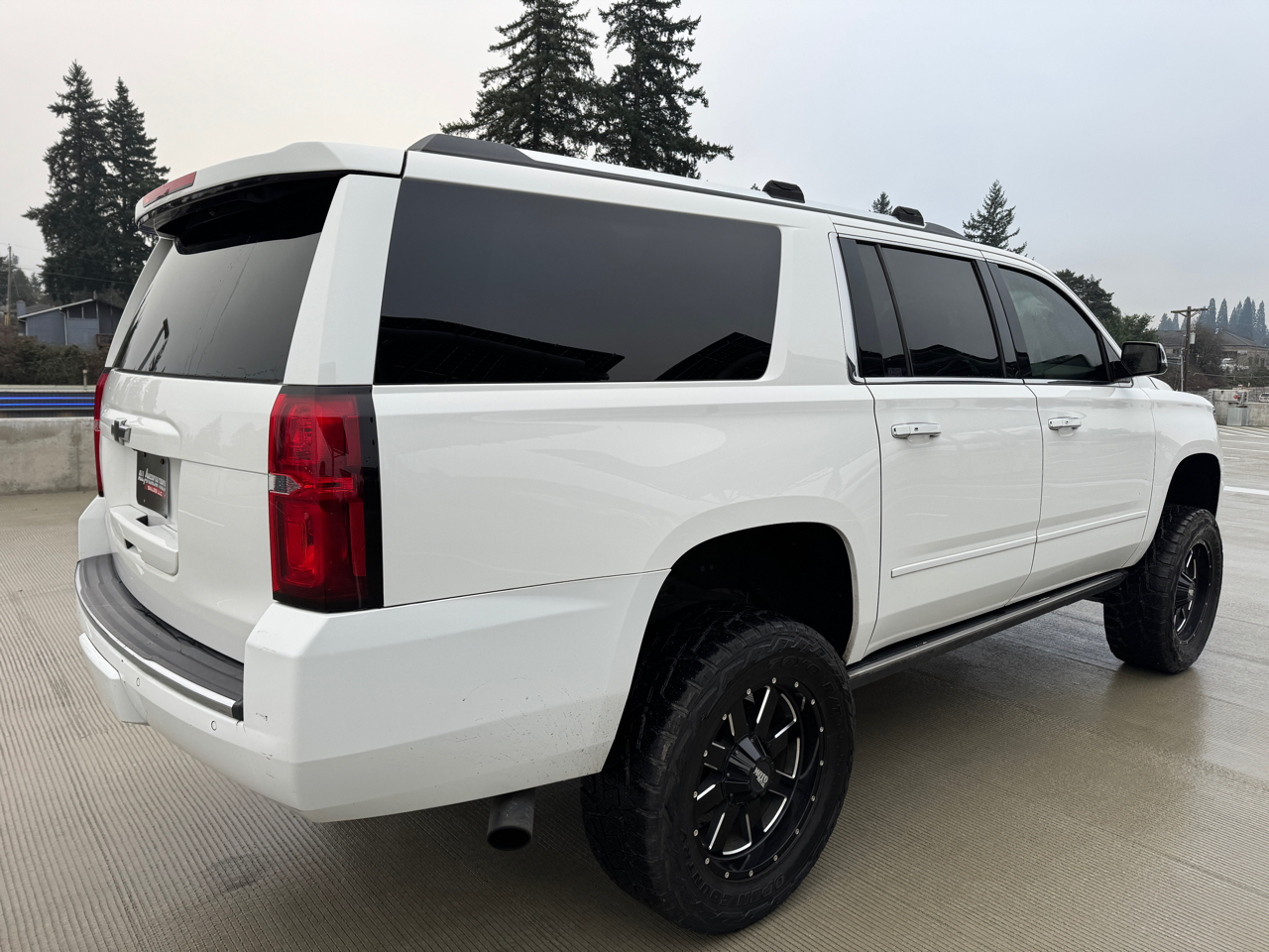 Chevrolet Suburban LTZ 1500 4WD 2015