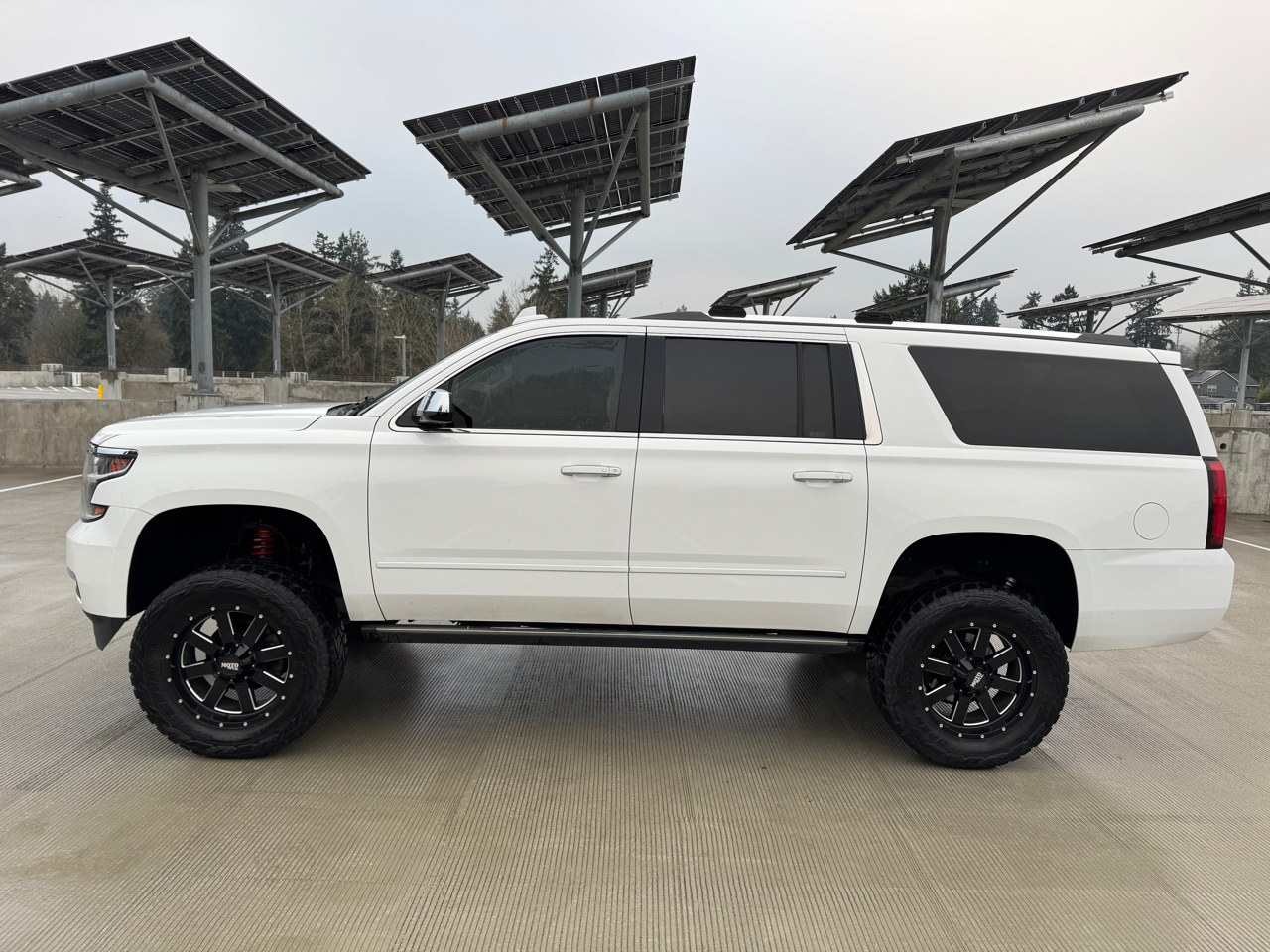 Chevrolet Suburban LTZ 1500 4WD 2015